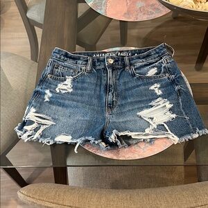American Eagle Outfitters Distressed Blue Denim Shorts - Size 6